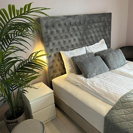 R&J Guesthouse Room Grindavík Εξωτερικό φωτογραφία