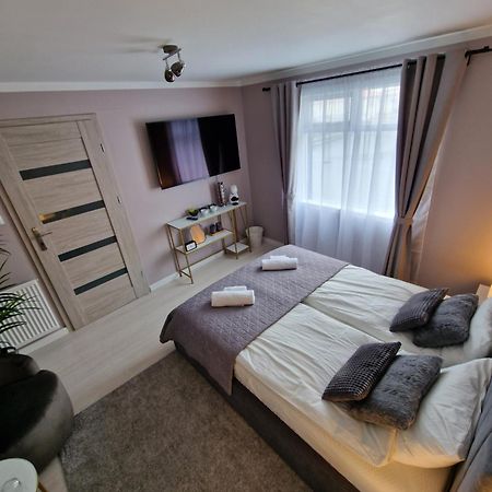 R&J Guesthouse Room Grindavík Εξωτερικό φωτογραφία