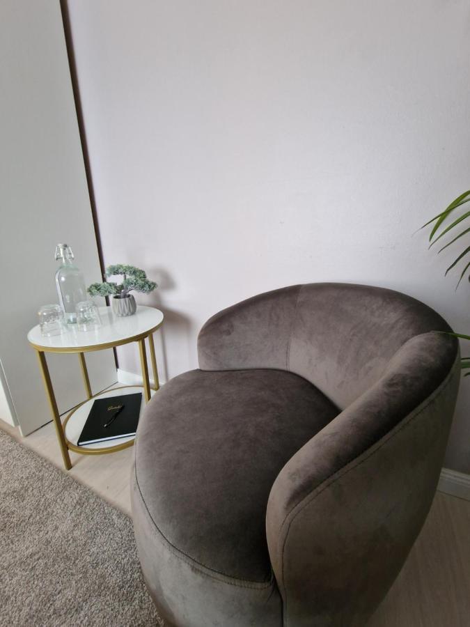 R&J Guesthouse Room Grindavík Εξωτερικό φωτογραφία