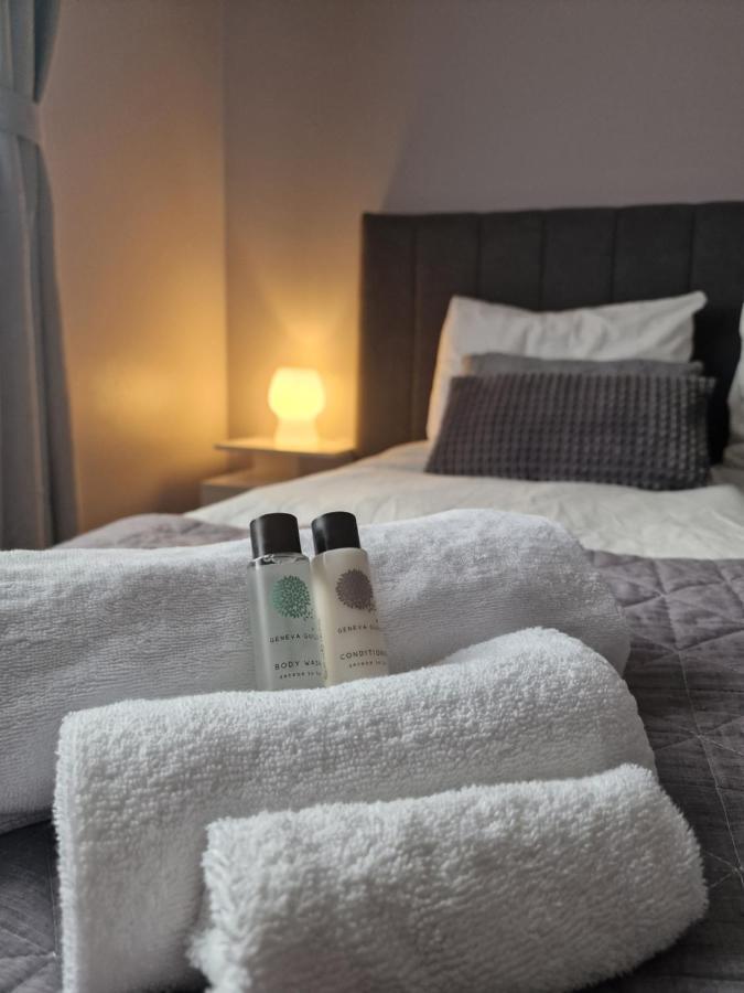 R&J Guesthouse Room Grindavík Εξωτερικό φωτογραφία